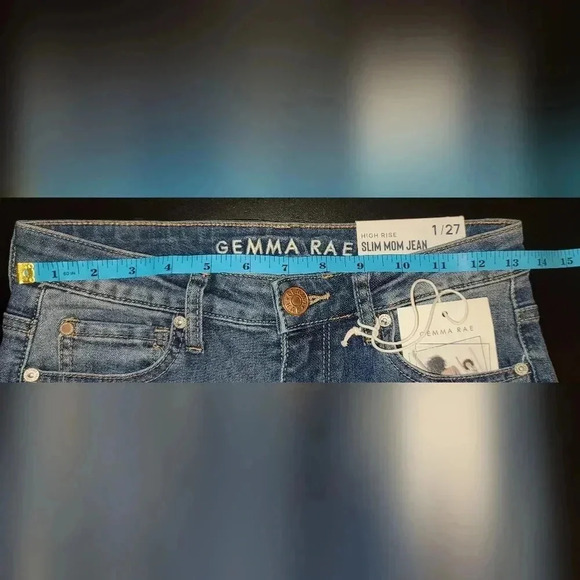 NWT GEMMA Rae Junior's Slim Mom Blue Jeans Size 1 - Picture 4 of 4